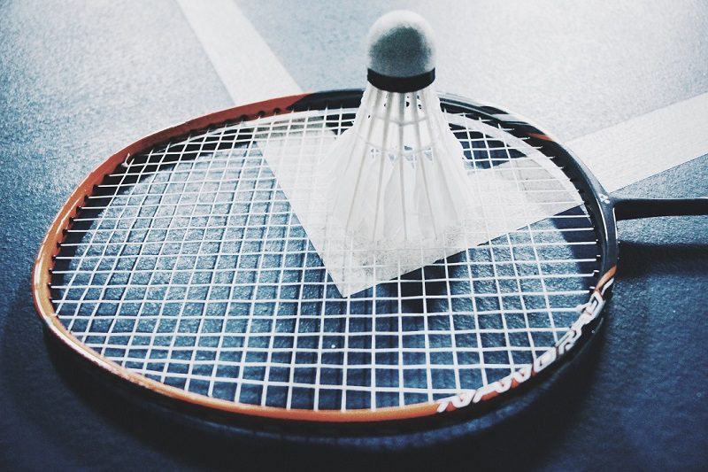 talk about your favorite sport - Badminton